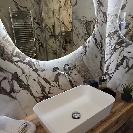 Luxury Vatican Appartament 아파트 *