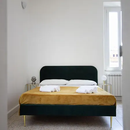 아파트 Vatican Family